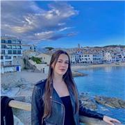 Profesora de clases particulares hasta los 16 años. Todas las asignaturas (inglés, biología, matemáticas…). A domicilio o online